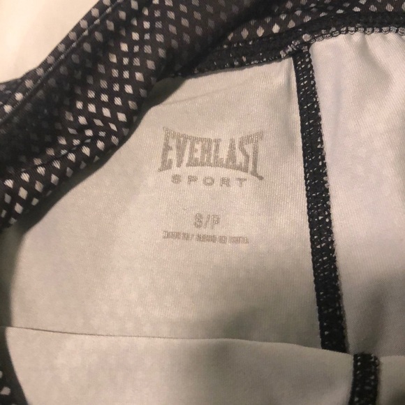 Everlast sport Capri leggings with diamond design - Picture 4 of 5